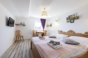 Economy Double Room room in Central Bled House