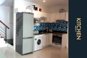 3 BR Amazing Condo with Private Rooftop Pool