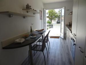 Appartement Jupiter face mer devant la plage des libraires Parking privé