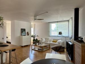 Loft Bouquet Alella mar y montaña 25 min a BCN