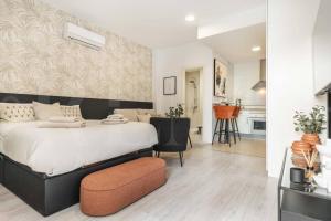 Chic intimate studio in the heart of Malaga by REMS