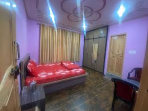 OYO 81382 Penthouse Villa