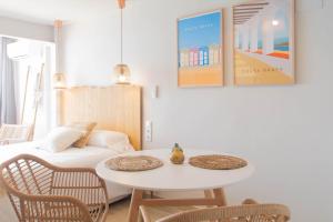 Banana Beach Boutique Studio