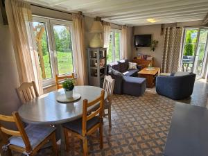 Vitalny Domek z ogrodem nad jeziorem, 10 min od Mrągowa