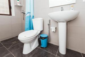 Central Studio - Steps form New Bazaar