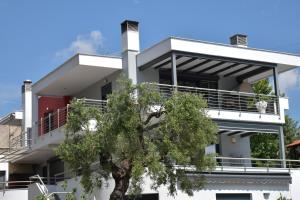 Mathesi apartment Sea front