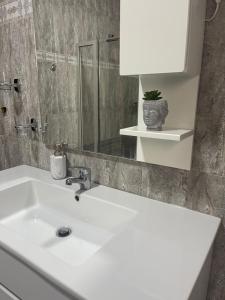 City Center Apartment