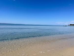 Relax in this Sithonia Property with great ocean views