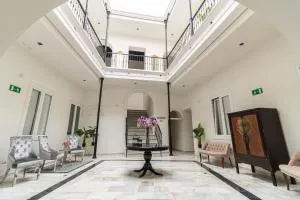 Casa Palacio Rufina & Jardines - 赫雷斯-德拉弗龙特拉