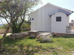 Rare find! Dogs Welcome Secluded Comfy House Krk
