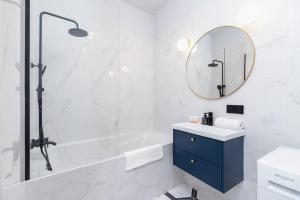 Old Town Długa 48 Family Apartment by Noclegi Renters