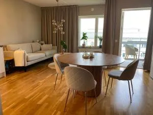 Ljus och fräsch lägenhet med gångavstånd till Visby Centrum - Dalhem