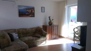 Apartment Cizici ,Best Place 100m zum Meer, Soline bay, insel-krk,de