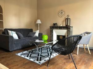 LE ORANGE - Confort - Wifi - Entre Gare et Centre