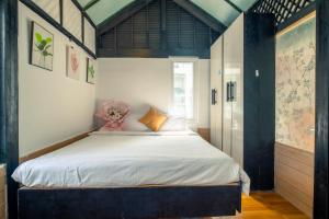 Zuka Hotel & Apartment