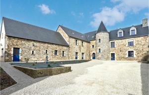 Stunning home in Fierville-les-Mines with WiFi and 4 Bedrooms