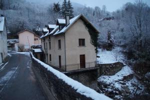 Maisons de vacances Pres de Luchon, Maison Moderne : photos des chambres