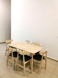 Paradise Home- 10Pax4CarPark- Pg BridgeKPJ Hosp