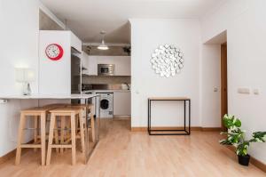 UrbanChicMalaga Historic Malaga with Quiet Patio