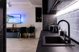 Wux By Casa Del Mar