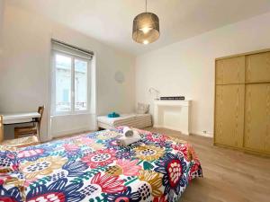 Appartements LE DECO - Confort - Wifi - Luminosite - Entre gare et Centre : photos des chambres