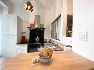 Appartements LE DECO - Confort - Wifi - Luminosite - Entre gare et Centre : photos des chambres