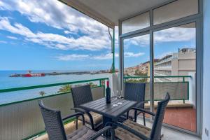 Frontline Ocean View Apartment Los Cristianos