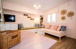 Cosy House in the Heart of Gytheio