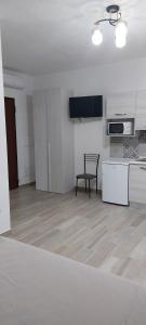 Camera con angolo cottura img10