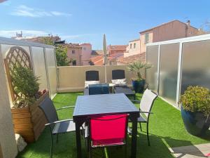 Appartements Au Coeur de Bandol T2 climatise avec terrasse et garage : photos des chambres