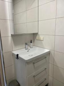 Apartament Lopuskiego 16