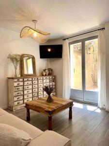 Appartements Lou Paseo : Appartement Brocante centre historique : photos des chambres