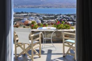 Degaetas Resort Antiparos Greece