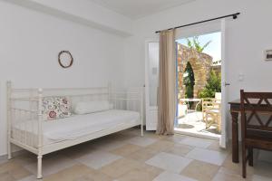 Degaetas Resort Antiparos Greece