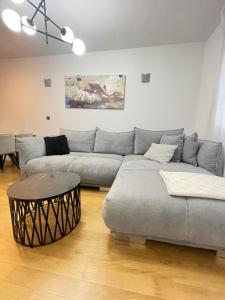 Apartment Naomi Znjan Split