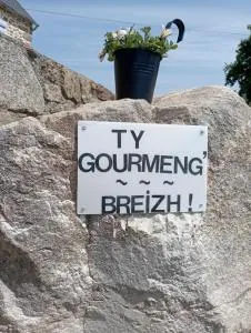 Gîte avec son bain nordique privatif au feu de bois - Lanmodez