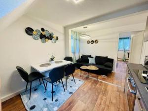 3Room- Central, Modern near MTU- The Tulip by Lakescape FeWos