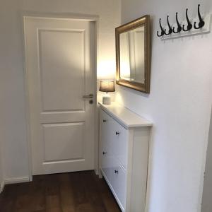 Geschmackvolle Ferienwohnung zentral und strandnah gelegen. WLAN kostenlos.