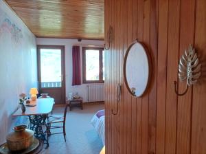 B&B / Chambres d'hotes NOMAD ALP B&B : photos des chambres