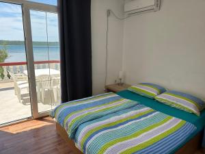 4 Persons zapad on the beach, ground floor