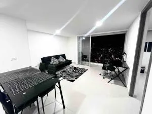 2403 Apto privado con vista en el centro de B/ga - Girardot