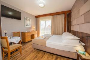 Double Room with Balcony room in Villa Akacja