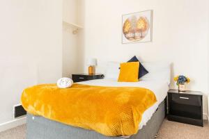 Home Near Anfield and Everton FC with FREE Parking