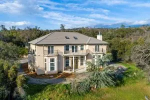 Yosemite South Presidential Mansion - Madera