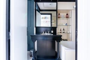 Splendide duplex sur les quais de l’île Saint-Louis