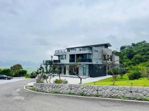 亮院子旅墅 Bright Courtyard