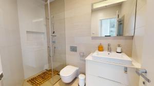 Las Colinas Golf, luxury penthouse