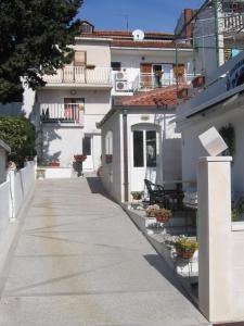 Apartments Marjanovic