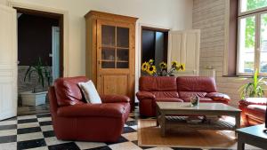 Villas Maison de maitre. Calme, WIFI, Cour fermee. : photos des chambres