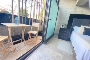 Camina 3 minutos para entrar al WTC y Pepsi Center